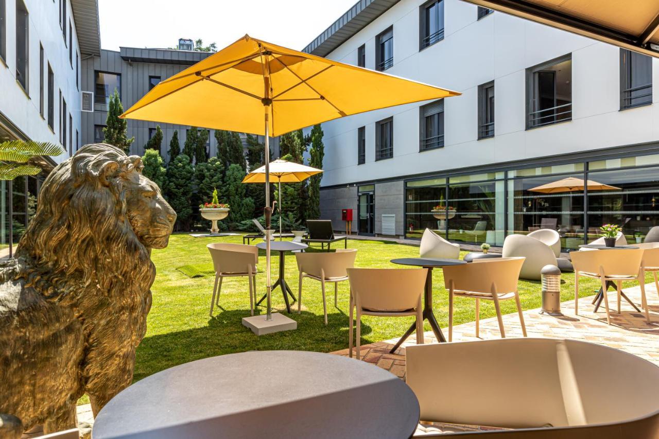 Les Jardins De St Cloud Aparthotel Saint-Cloud Bagian luar foto